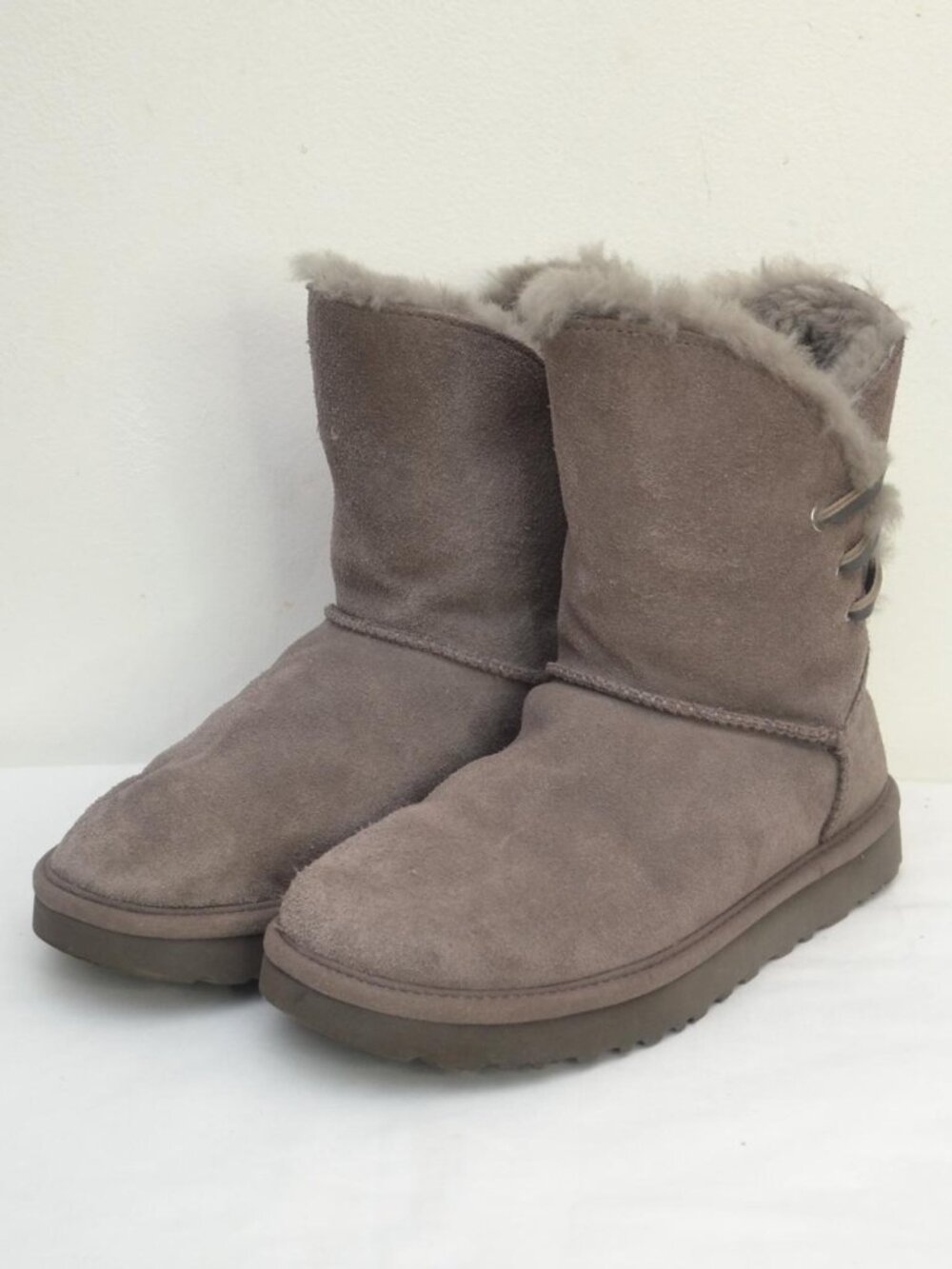 UGG Constantine (1018629) Women's Size: 6 Gray Suede Boots Shearling Lined Winte